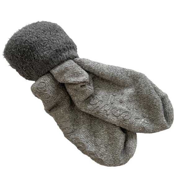 Dearfoams Gray Thick Socks Logo Grip on the Bottom Neutral Cozy Super Warm - Picture 4 of 5